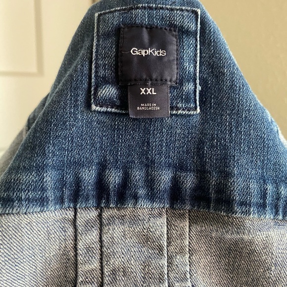 Kids Gap Denim Jacket - Picture 3 of 3